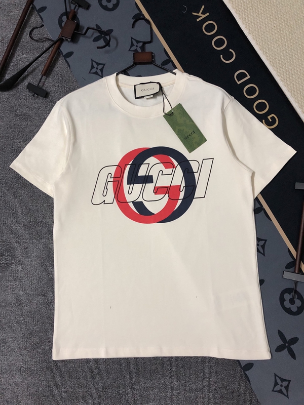 ブランドTシャツ正面デザイン